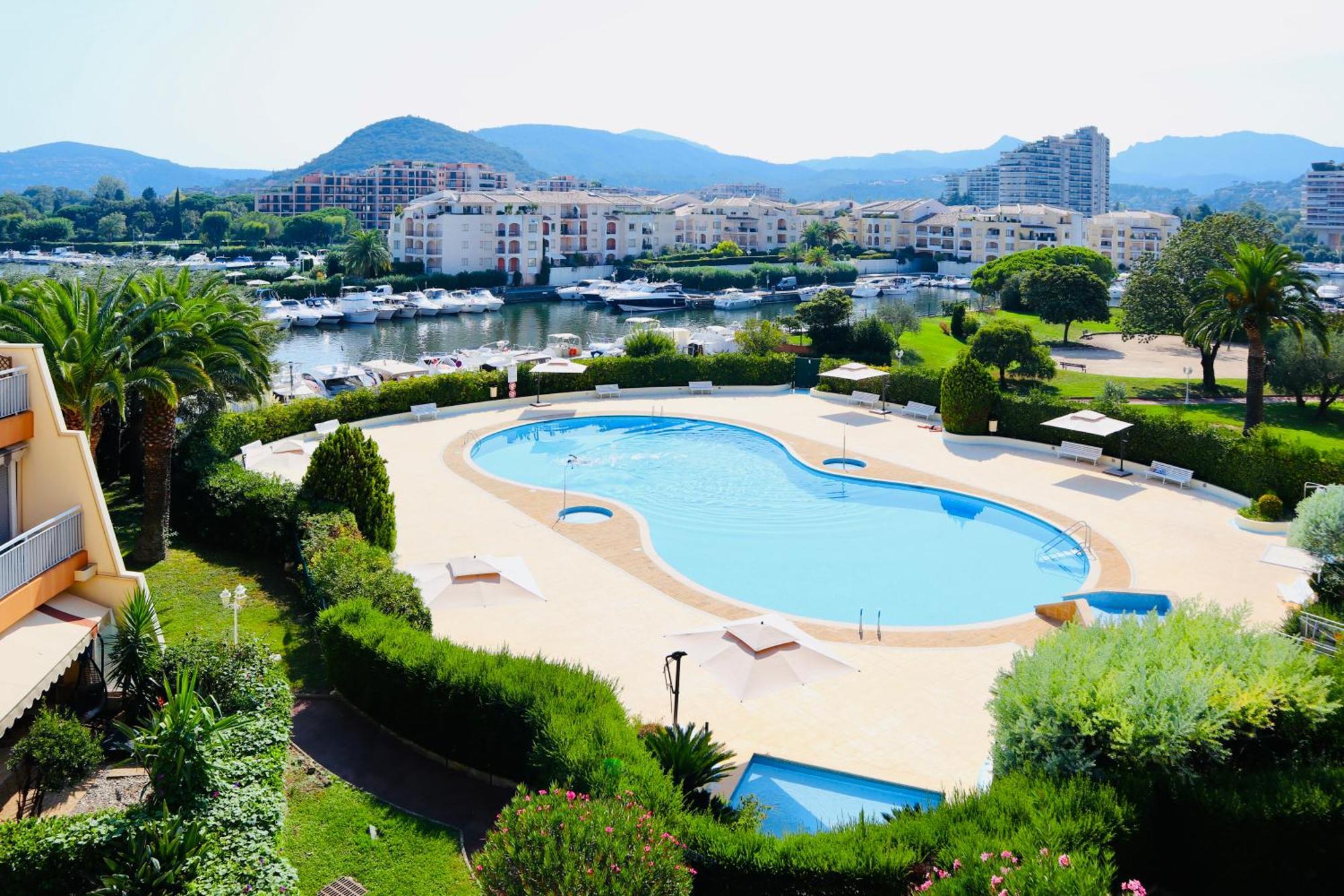 Somptueux 3 Pieces Vue Sur Piscine Villa Mandelieu Buitenkant foto